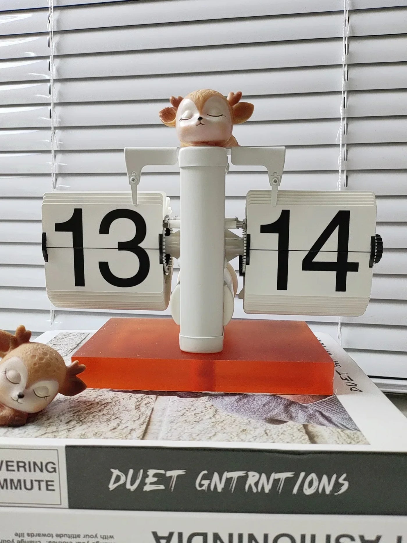 Retro Flip Clock - Digital Vintage Alarm Clock