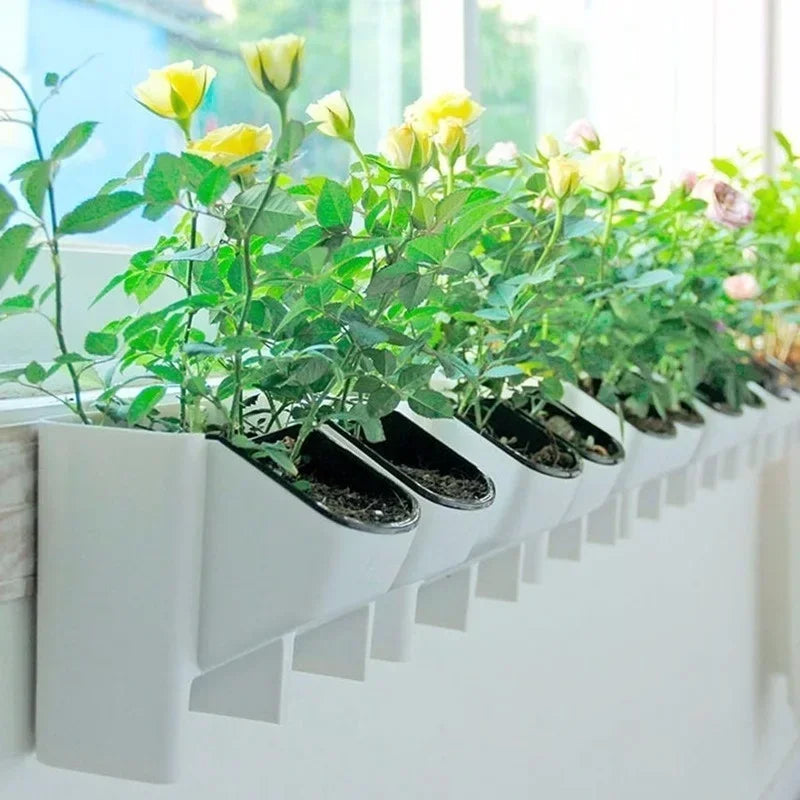 Outdoor Hanging Basket Planters for Balcony Garden